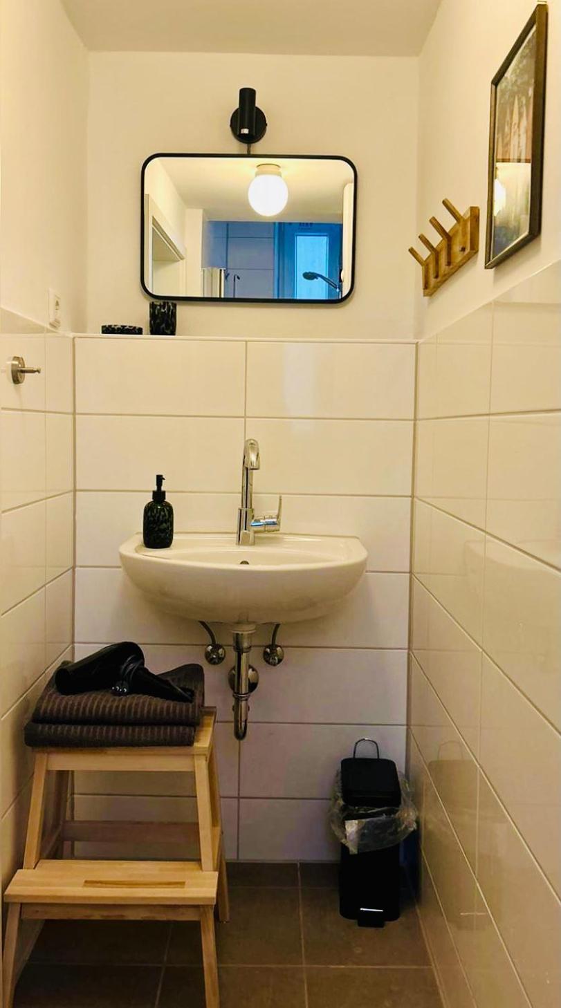 Feelslikehome - Stylische Und Zentrale Altbauwohnung Mit Terrasse&Garten Bochum Kültér fotó