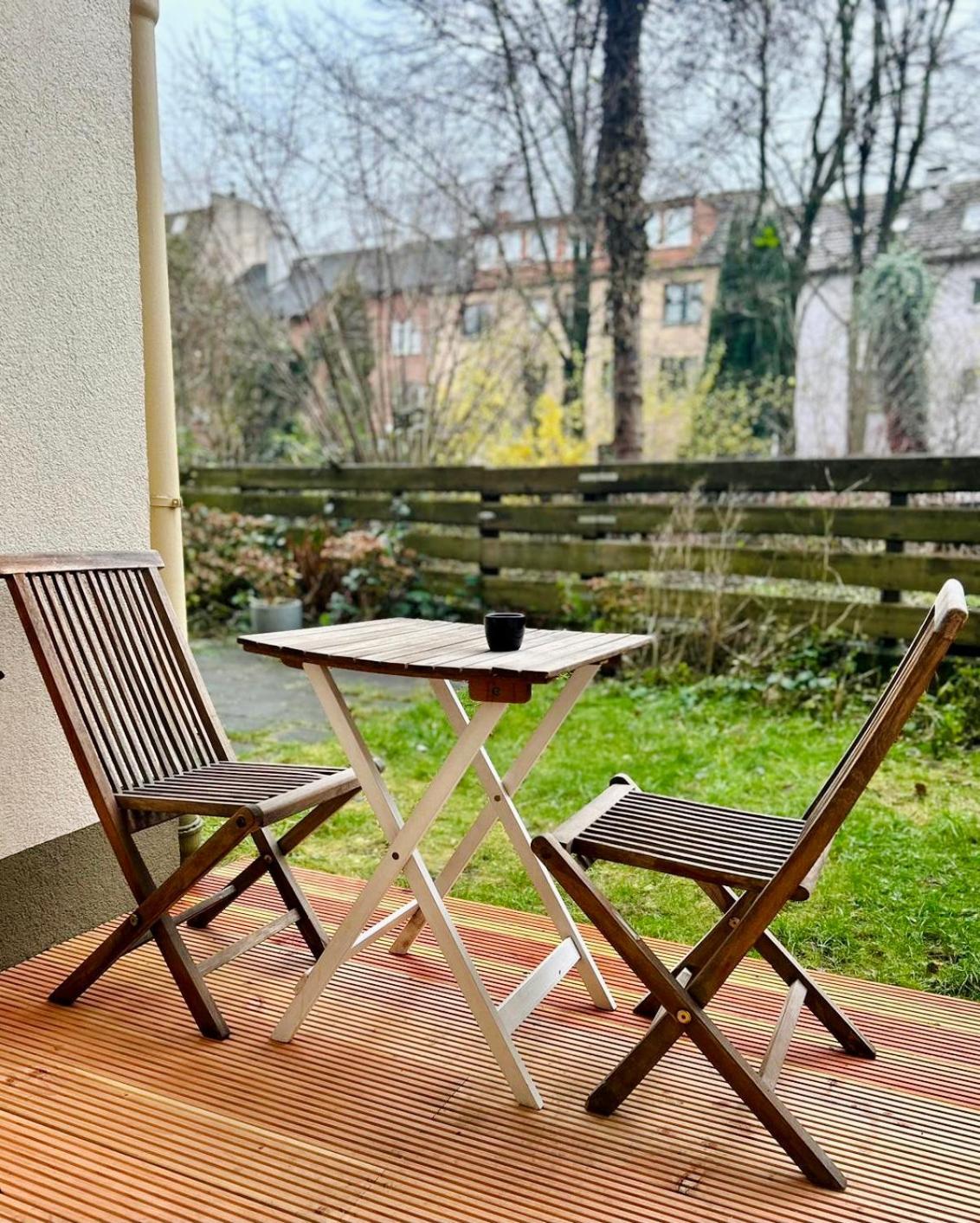 Feelslikehome - Stylische Und Zentrale Altbauwohnung Mit Terrasse&Garten Bochum Kültér fotó